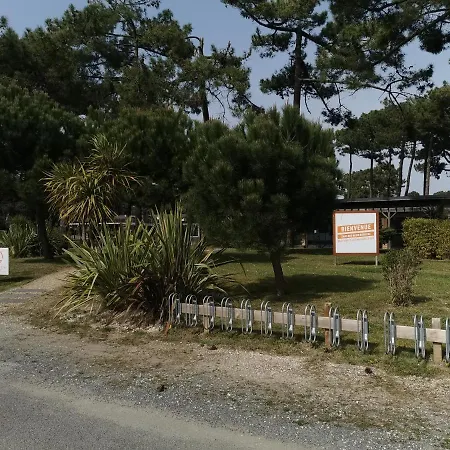 Kemping Mobil 6 Personnes Au Atlantic Club Montalivet